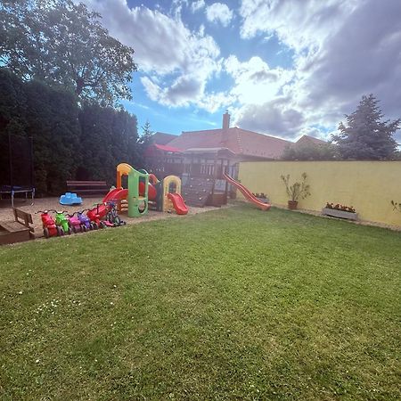 Zam-Zem Holiday Apartman Hajdúszoboszló Eksteriør billede