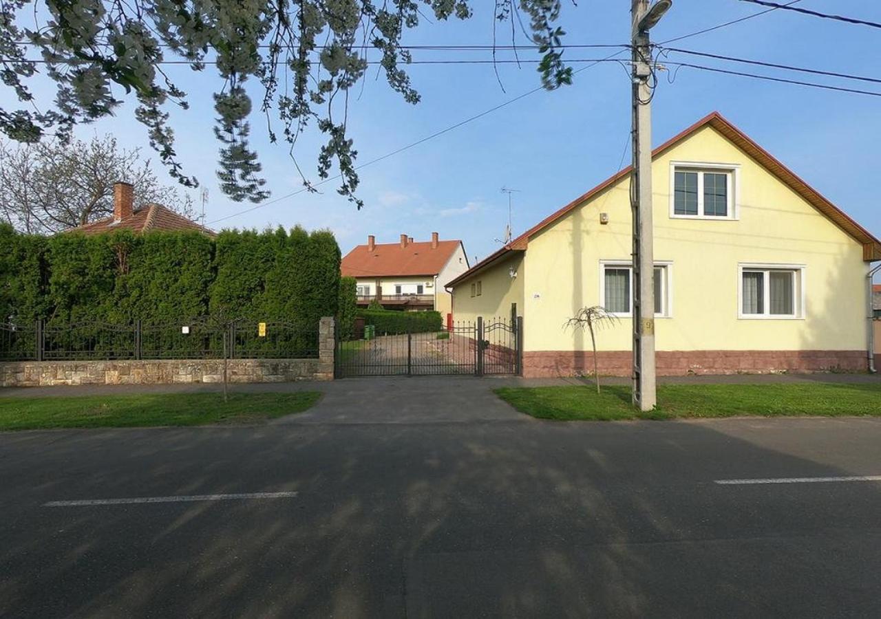 Zam-Zem Holiday Apartman Hajdúszoboszló Eksteriør billede